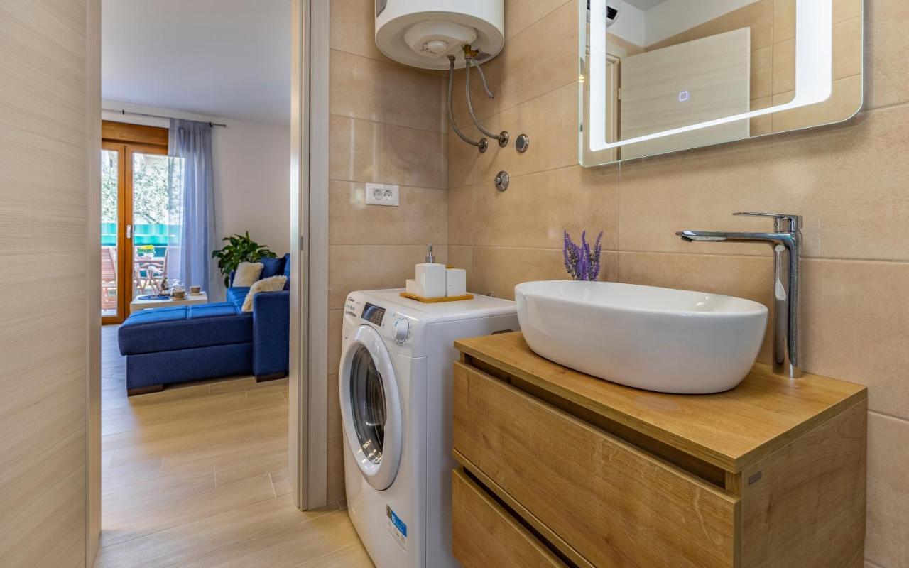 Apartment Blue Pula, New, Family Friendly, Comfortable, Free Parking And Wifi Zewnętrze zdjęcie